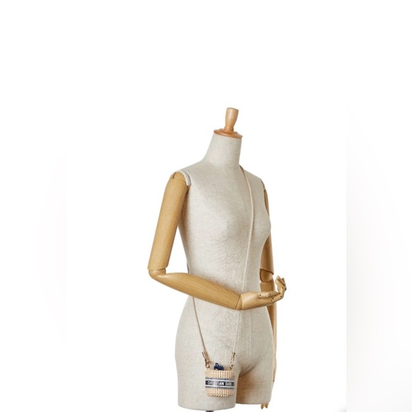 Dior VIP mini straw bucket crossbody pouch - Picture 5 of 10